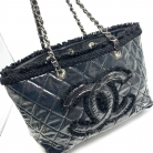 Borsa Chanel in tessuto di lana e vinile