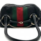 Bolso de hombro con logo negro Gucci