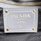 Prada – Borsa a spalla in pelle martellata