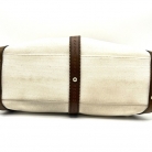Bolso Fendi de tela en color crema con asa corta marrón