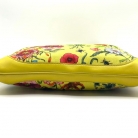 Bolso Gucci Jackie de la línea Flora amarilla