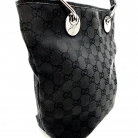 Borsa Gucci in tela GG nera
