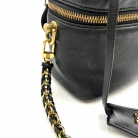 Bolso Louis Vuitton en piel negra