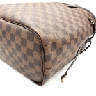 La borsa Louis Vuitton Neverfull Damier Canvas PM