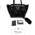 Bolso Prada Negro Con Bandolera