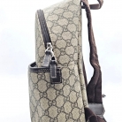 mochila Gucci GG Supreme