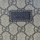 mochila Gucci GG Supreme