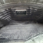 Prada in nylon nero
