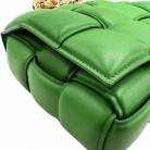 Bottega Veneta Cassette Chain Bag en cuero verde