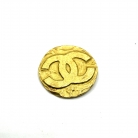 Vintage Chanel gold brooch