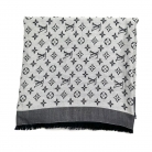Louis Vuitton Monogram Classic scarf in grey and black