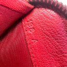 Cartera Miu Miu en cuero martillado rojo