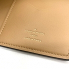 cartera Vertical Noir Horizon de Louis Vuitton