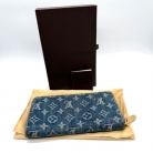 Louis Vuitton denim zippy wallet