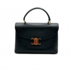 Céline Nino Medium