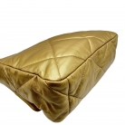 Chanel 19 in pelle dorata