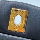 Chanel Classic Flap in pelle di agnello mongolo nero