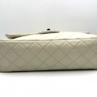 Chanel Classic Flap Jumbo bianco