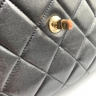 Chanel pelle nera