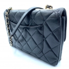 Chanel pelle nera