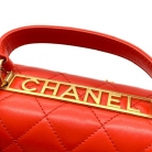 Chanel rojo anaranjado
