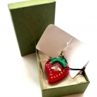 charm fresa gucci
