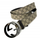 Cintura Gucci Guccisima in tela beige e interno in pelle marrone con fibbia argentata