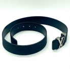 Cinturón negro initiales Louis Vuitton