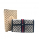 vintage Gucci clutch