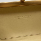 clutch Knot di Bottega Veneta