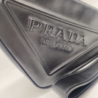 Clutch Prada triangle