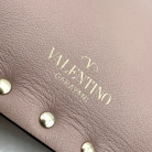 clutch Valentino Garavani Rockstud