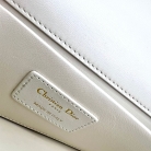Dior Montaigne East-West