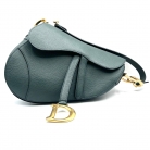 Dior Saddle en piel granulada negra