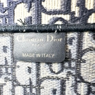 dior tote book