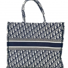 dior tote book