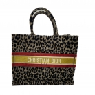 dior tote book