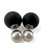 Dior Tribales – Pendientes de botón con perlas de resina
