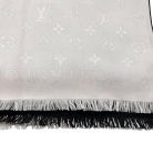 Louis Vuitton stole