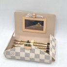 Exclusivo set Louis Vuitton para labios y ojos