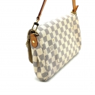 Favorite Damier