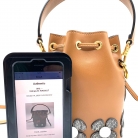 Fendi tresor en cuero camel y diseño flor
