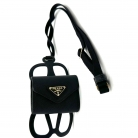 funda airpod prada
