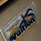 Gaston Wearable Wallet Surf Louis Vuitton