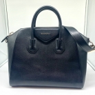 Givenchy Antígona