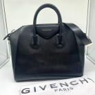 Givenchy Antígona