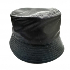 Cappello di tela nera Prada