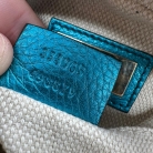 Borsa Gucci Soho Disco edizione esclusiva in pelle blu metallizzata