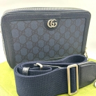 Gucci GG Supreme Camera Bag