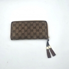 Gucci GG Supreme Zip Around